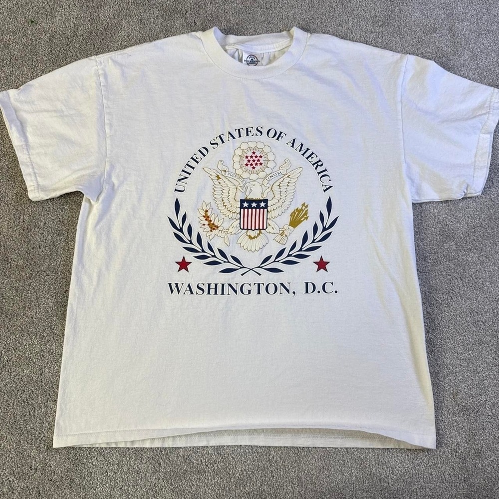 Vintage 90s Washington D.C. Eagle Graphic T-Shirt USA Delta Pro Weight Large